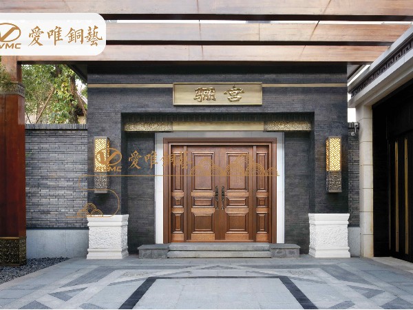 最關心的就是別墅真銅門多少錢？
