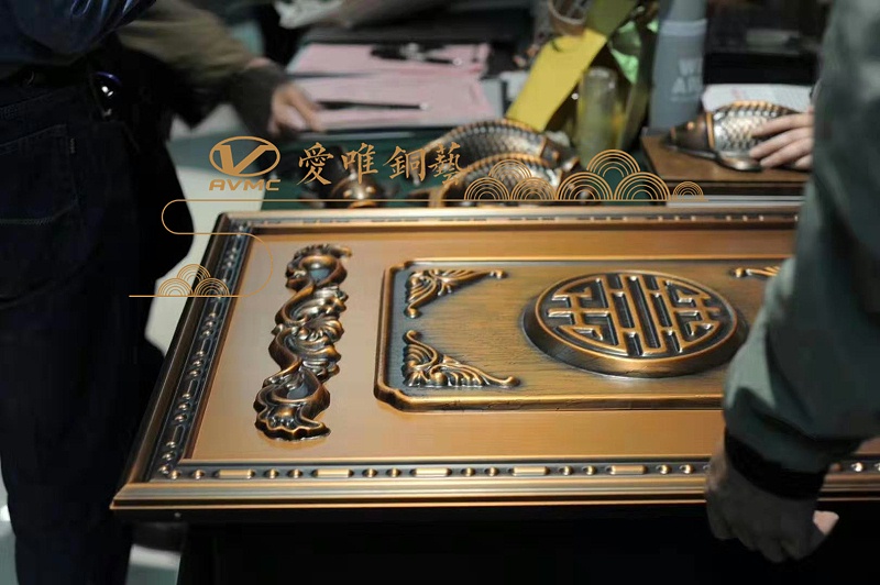 銅門(mén)廠家愛(ài)唯銅門(mén)