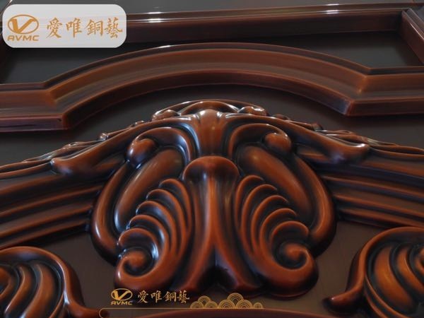 銅裝飾廠家的銅門優(yōu)勢(shì)